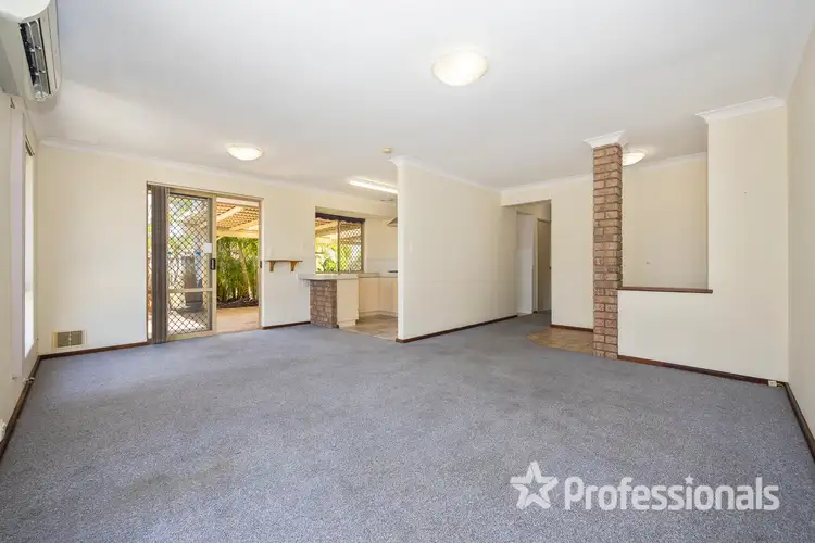 Fifth view of Homely semi-detached listing, 15A Ellara Court, Alexander Heights WA 6064