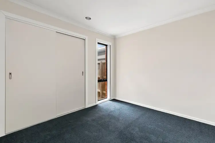 Fifth view of Homely house listing, 7 Glenvista Road, Pakenham VIC 3810