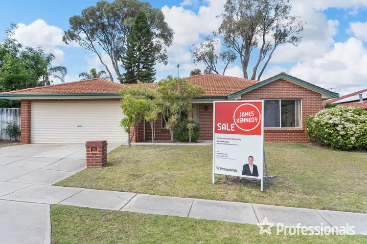 33 Monterey Drive, Woodvale WA 6026