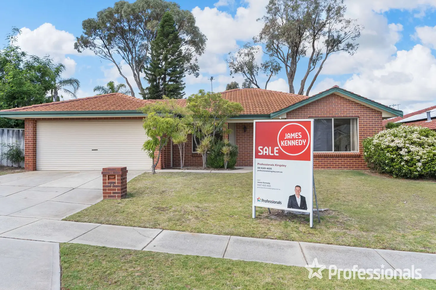 Main view of Homely house listing, 33 Monterey Drive, Woodvale WA 6026