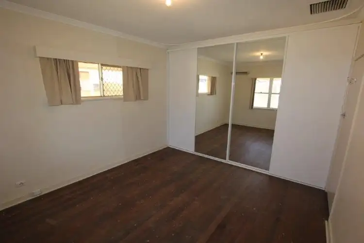 Sixth view of Homely house listing, 15 Woolgar, Merredin WA 6415