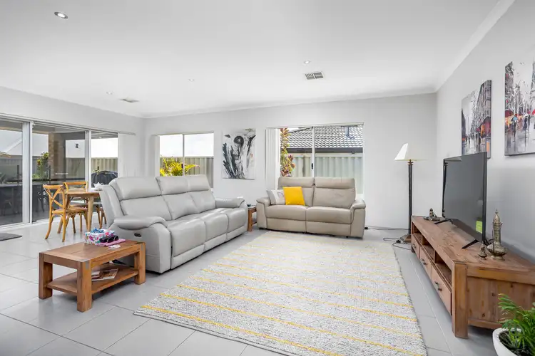 Seventh view of Homely house listing, 8 Lapwing Road, Dalyellup WA 6230