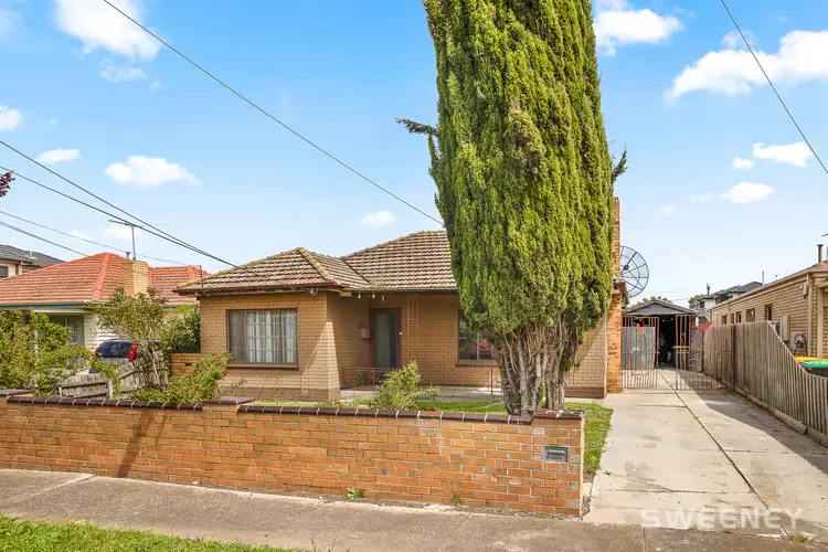 7 Delphin Avenue, Altona North VIC 3025