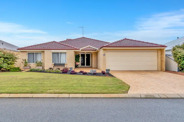 16 Sugar Bush Way, Meadow Springs WA 6210