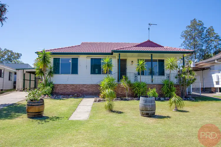14 Alvira Close, Rutherford NSW 2320