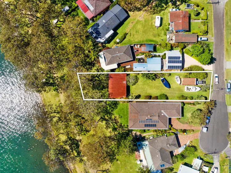 Second view of Homely house listing, 3 Omaru Place, Summerland Point NSW 2259