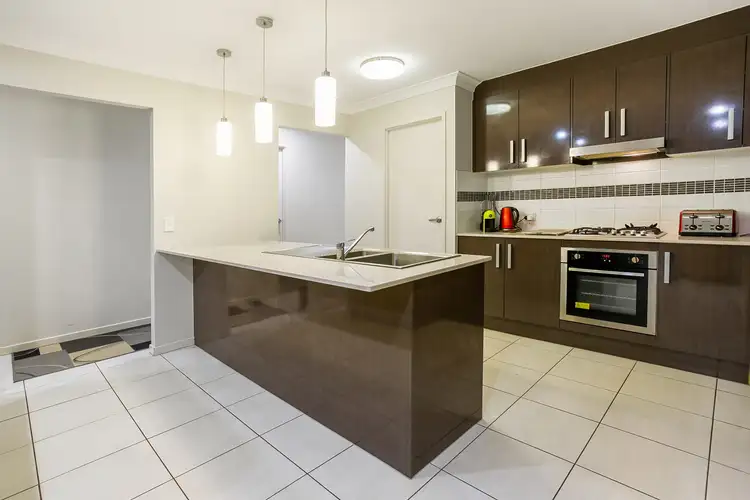 Fourth view of Homely house listing, 2 Johnstone Place, Riverview QLD 4303
