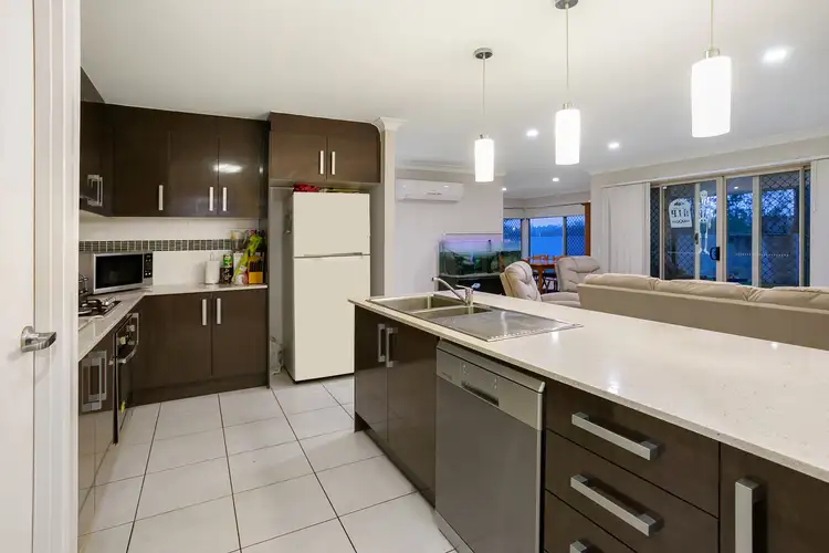 Fifth view of Homely house listing, 2 Johnstone Place, Riverview QLD 4303