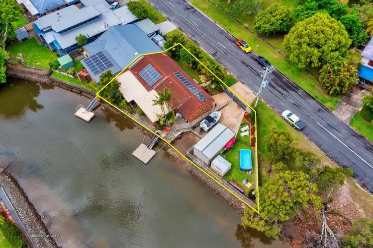 Second view of Homely house listing, 2/20 Stradbroke Street, Biggera Waters QLD 4216