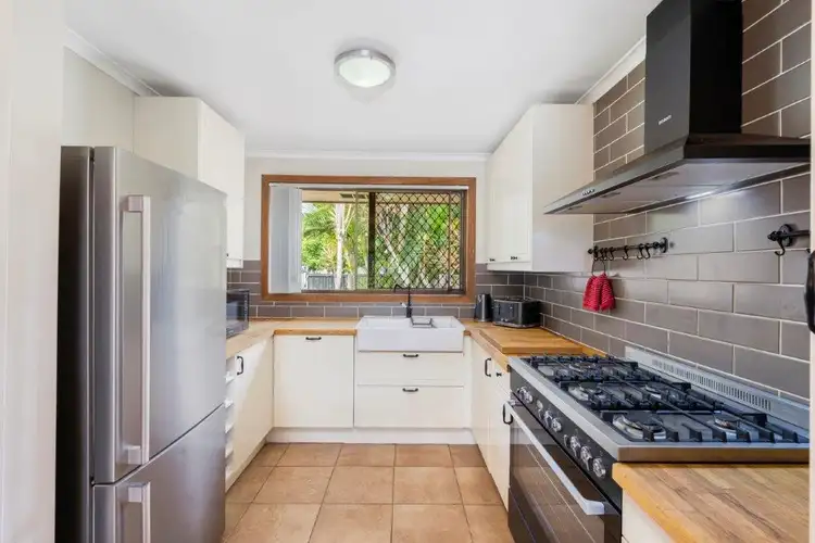 Sixth view of Homely house listing, 2/20 Stradbroke Street, Biggera Waters QLD 4216