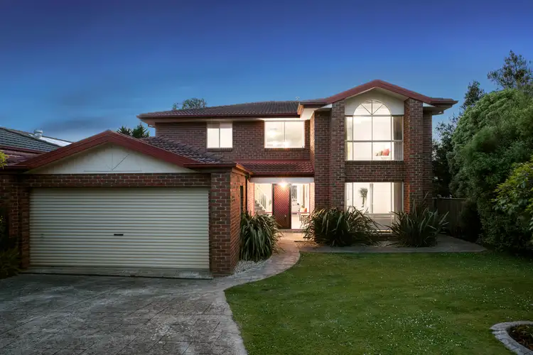 8 Crest Court, The Basin VIC 3154