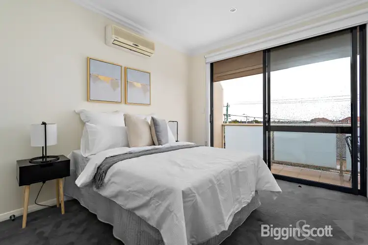 Fifth view of Homely townhouse listing, 3/619-621 Centre Road, Bentleigh East VIC 3165