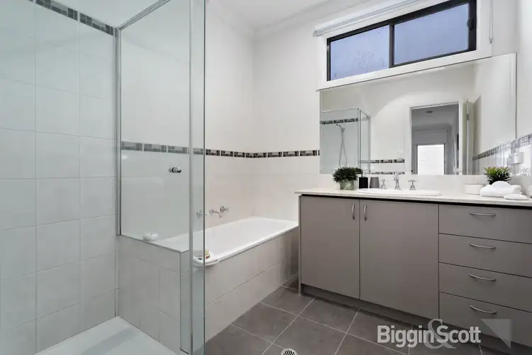 Sixth view of Homely townhouse listing, 3/619-621 Centre Road, Bentleigh East VIC 3165