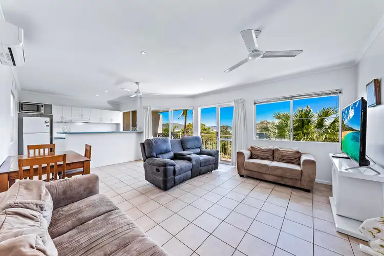 Main view of Homely unit listing, 24/12-18 Eshelby Drive, Cannonvale QLD 4802