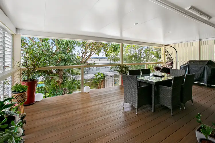 9 McCosker Street, Riverview QLD 4303
