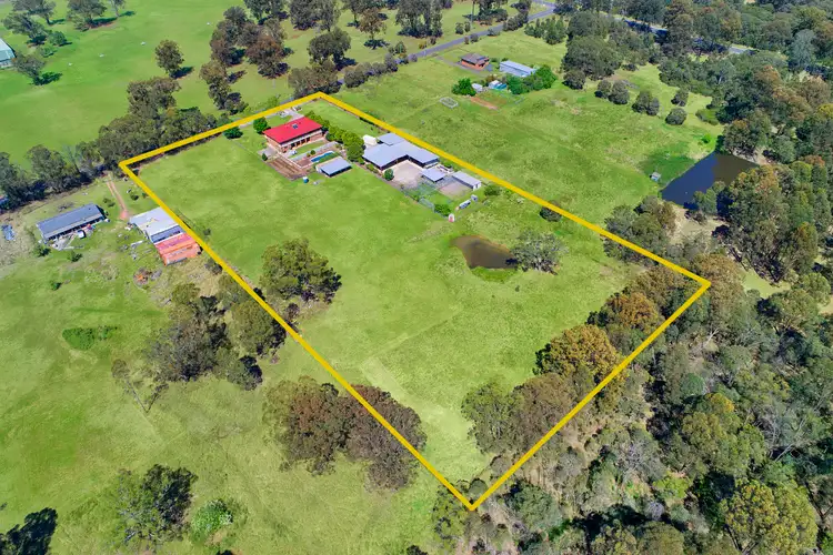 104 & 104A Fifth Avenue, Llandilo NSW 2747