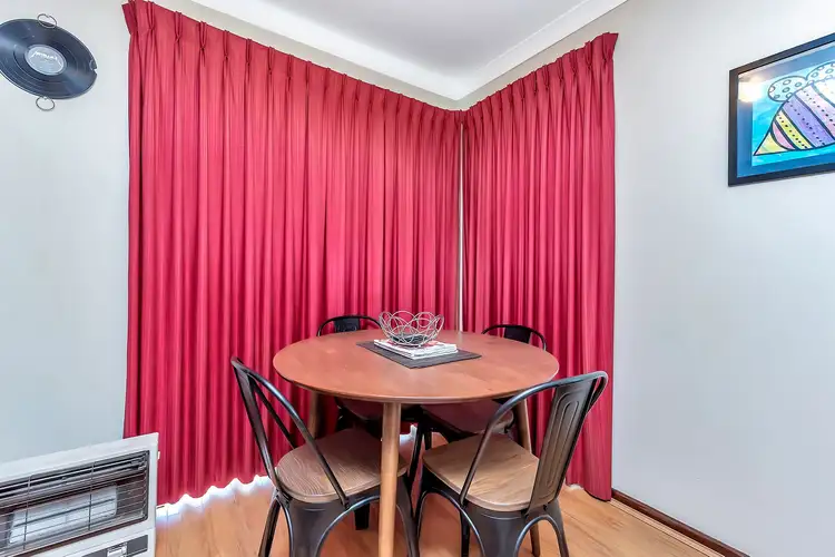 Fifth view of Homely house listing, 1 Briar Court, Greenfields WA 6210