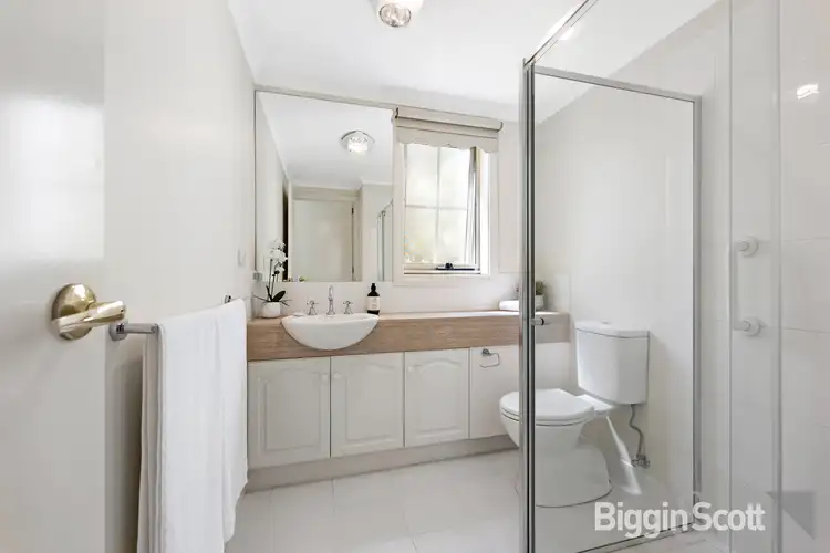 Fifth view of Homely apartment listing, 6/60 Avendon Boulevard, Glen Waverley VIC 3150