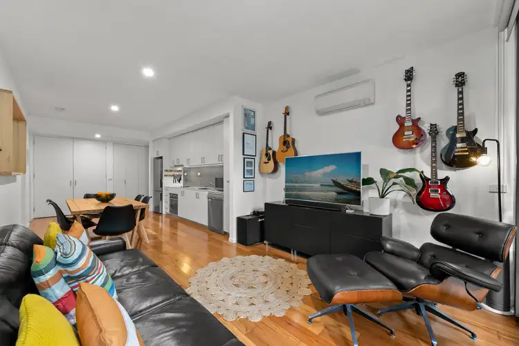 Second view of Homely apartment listing, 2/2-4 Samada Street,, Notting Hill VIC 3168