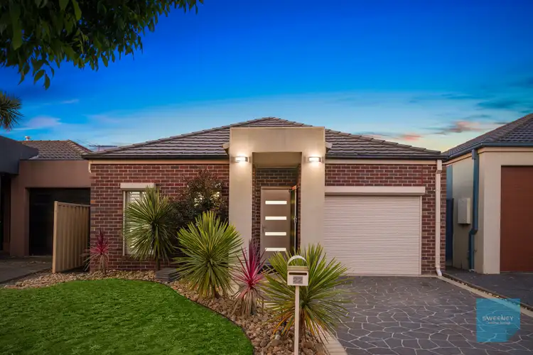 Main view of Homely house listing, 22 Alexandra Gardens, Caroline Springs VIC 3023