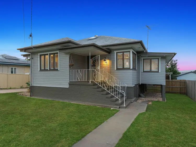 16 Stuart Street, Eastern Heights QLD 4305
