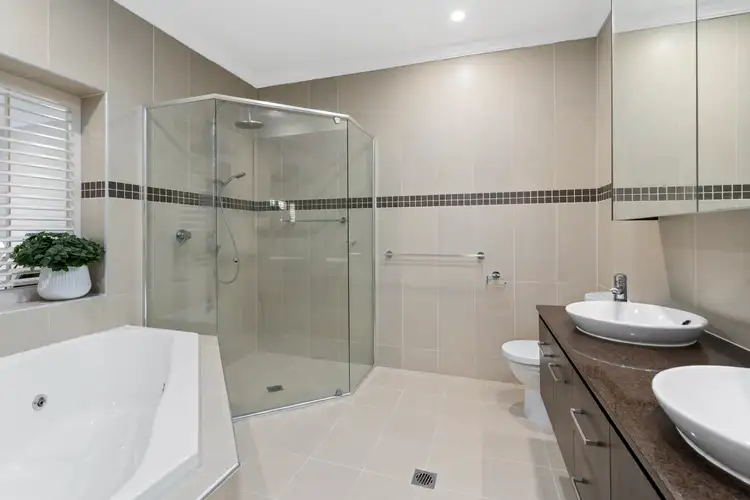 Sixth view of Homely house listing, 60 Nicklaus Court, Merrimac QLD 4226