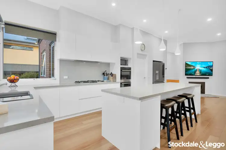 16 Barrett Street, Upper Ferntree Gully VIC 3156