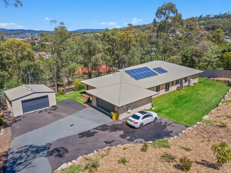 2/8 High Ridge Road, Gaven QLD 4211