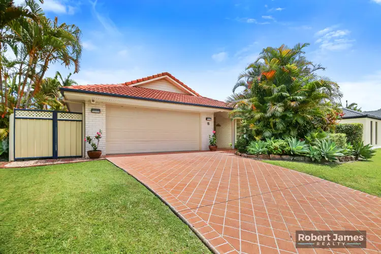 15 Dun Street, Tewantin QLD 4565