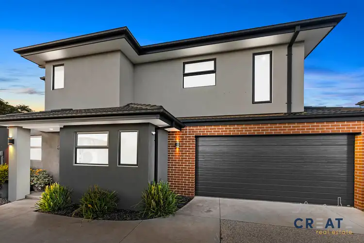 2/13 Edna Street, Sunshine North VIC 3020