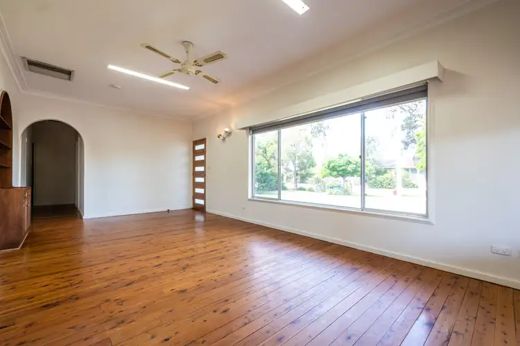 Fourth view of Homely house listing, 10 McKenzie Place, Griffith NSW 2680