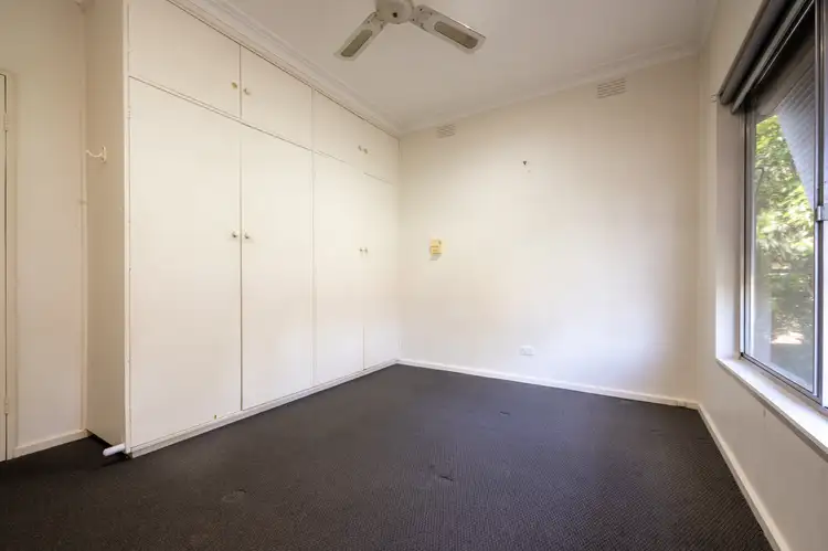 Seventh view of Homely house listing, 10 McKenzie Place, Griffith NSW 2680