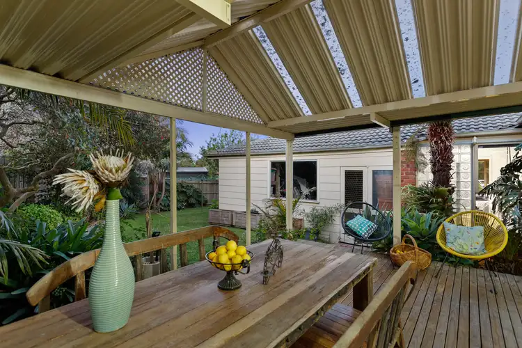 Fifth view of Homely house listing, 11 Lynne Court, Langwarrin VIC 3910
