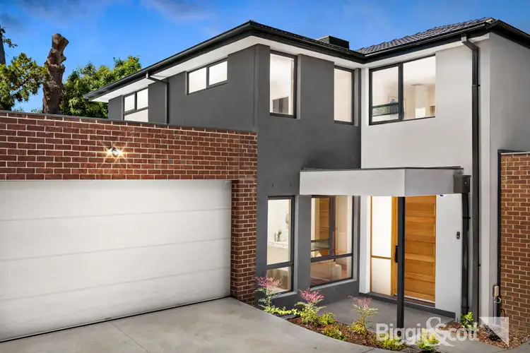 Main view of Homely townhouse listing, 2/14 Stephensons Place, Mount Waverley VIC 3149