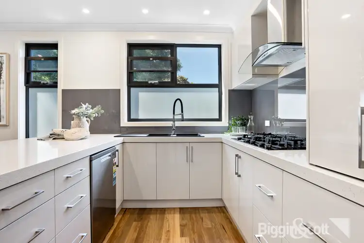 Fifth view of Homely townhouse listing, 2/14 Stephensons Place, Mount Waverley VIC 3149