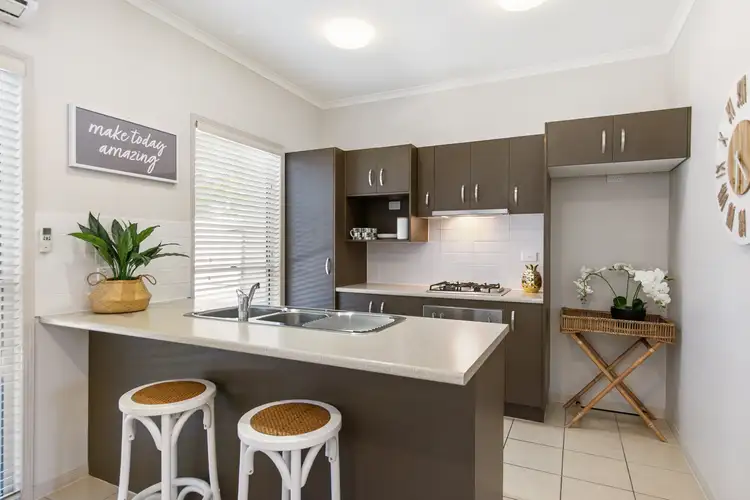 Fourth view of Homely townhouse listing, 2/25 Homer Street, Cleveland QLD 4163