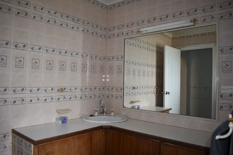 Fifth view of Homely house listing, 115 Distillery Road, Glossop SA 5344