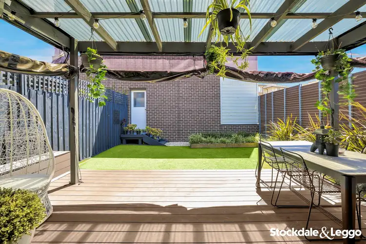 Sixth view of Homely house listing, 17 Erinbank Crescent, Westmeadows VIC 3049