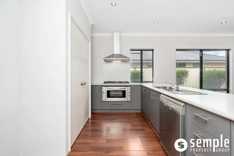 Sixth view of Homely house listing, 50 Johnsonia Bend, Hammond Park WA 6164