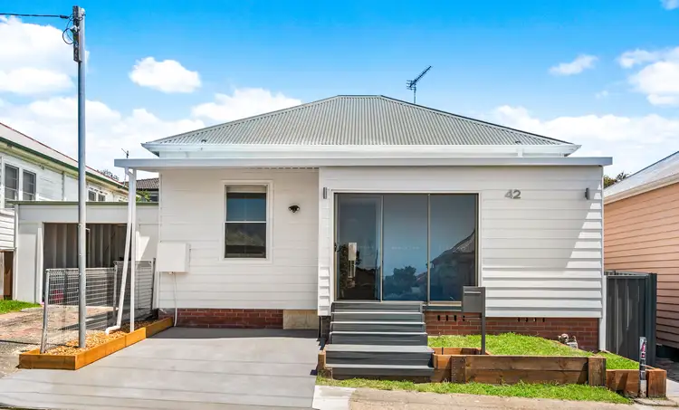 42 Morgan Street, Adamstown NSW 2289
