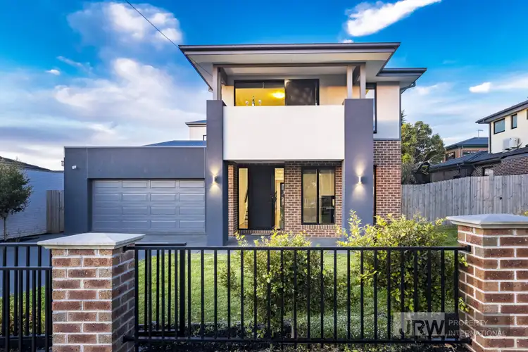 35 Wilson Road, Glen Waverley VIC 3150