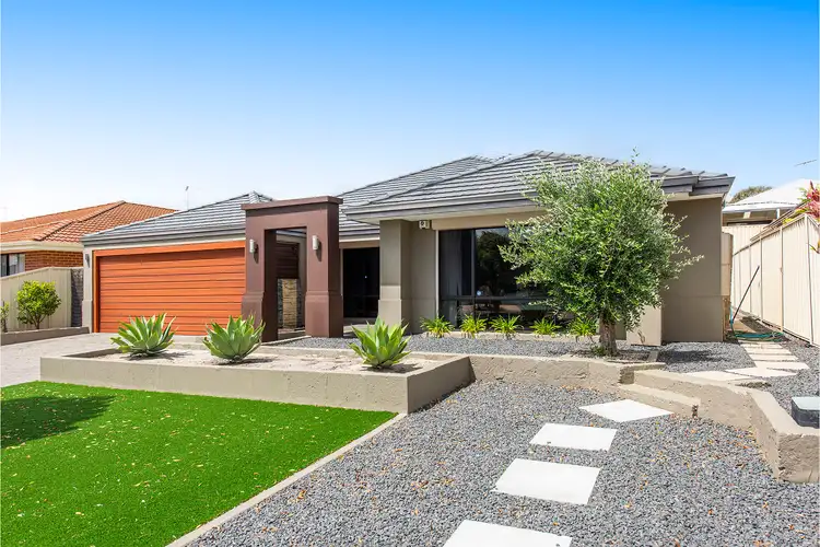 13 Sandleford Way, Hammond Park WA 6164