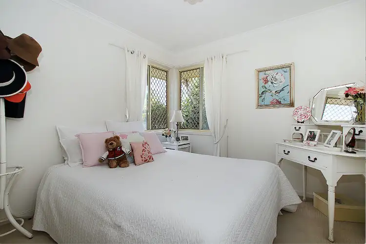 Fifth view of Homely house listing, 6 Connemara Court, Yamanto QLD 4305