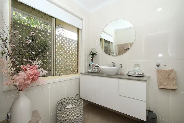 Sixth view of Homely house listing, 6 Connemara Court, Yamanto QLD 4305
