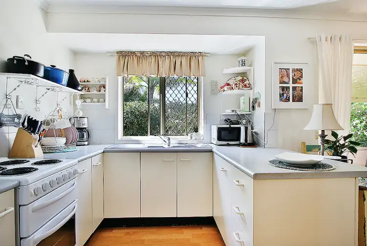 Seventh view of Homely house listing, 6 Connemara Court, Yamanto QLD 4305