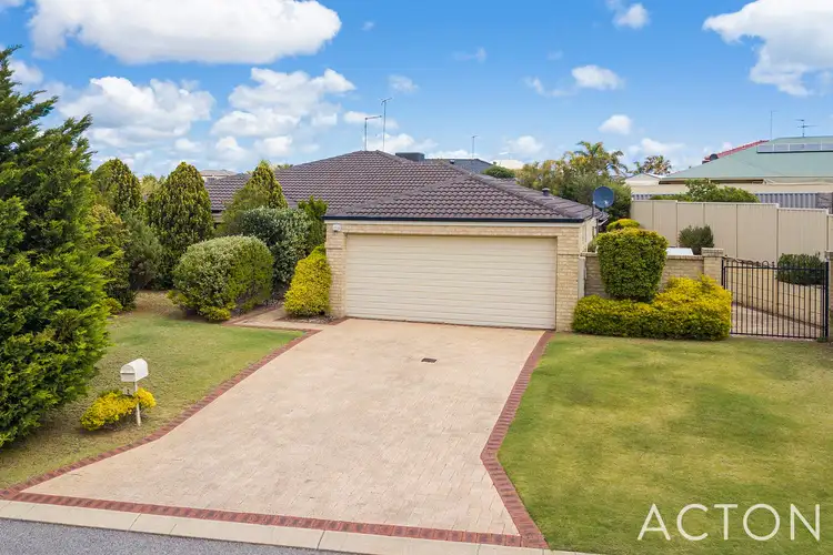 2 Boileau Place, San Remo WA 6210