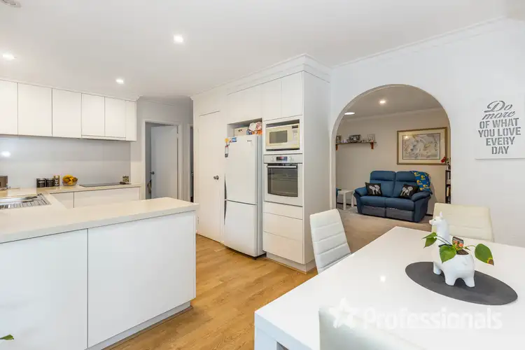 Sixth view of Homely semi-detached listing, 3A Linton Court, Marangaroo WA 6064