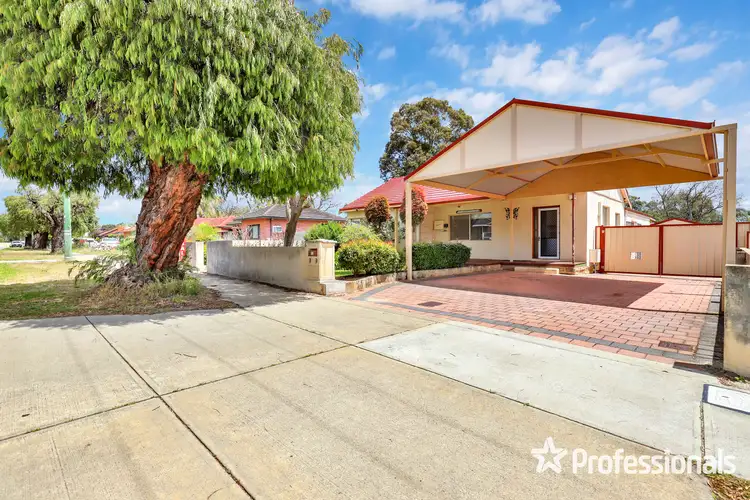 13 Pegus Street, Thornlie WA 6108