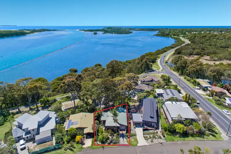 26 Millers Crescent, Moruya Heads NSW 2537