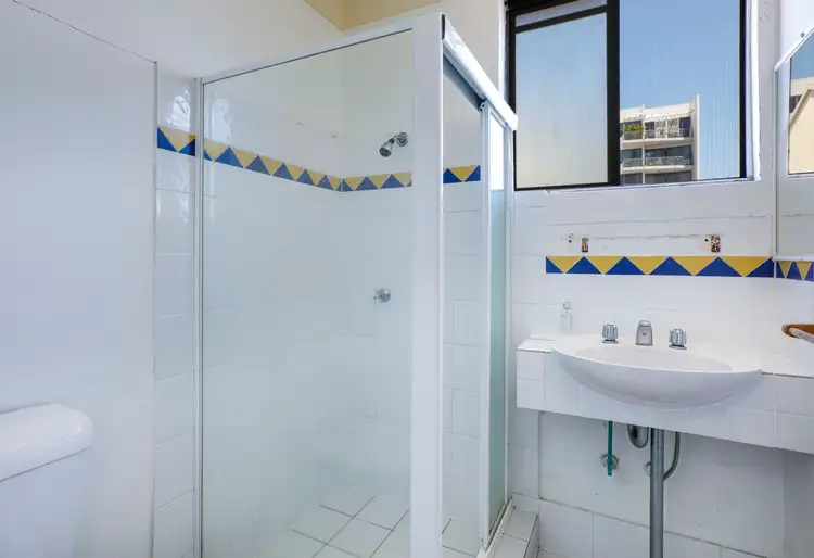 Sixth view of Homely unit listing, 9/11 Stanhill Drive, Chevron Island QLD 4217